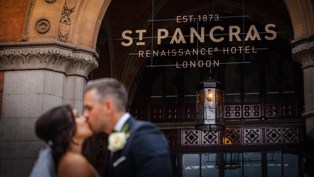 St Pancras wedding